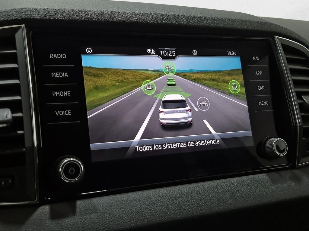 Skoda Karoq 1.5 TSI 110kW (150CV) DSG ACT Selection 22