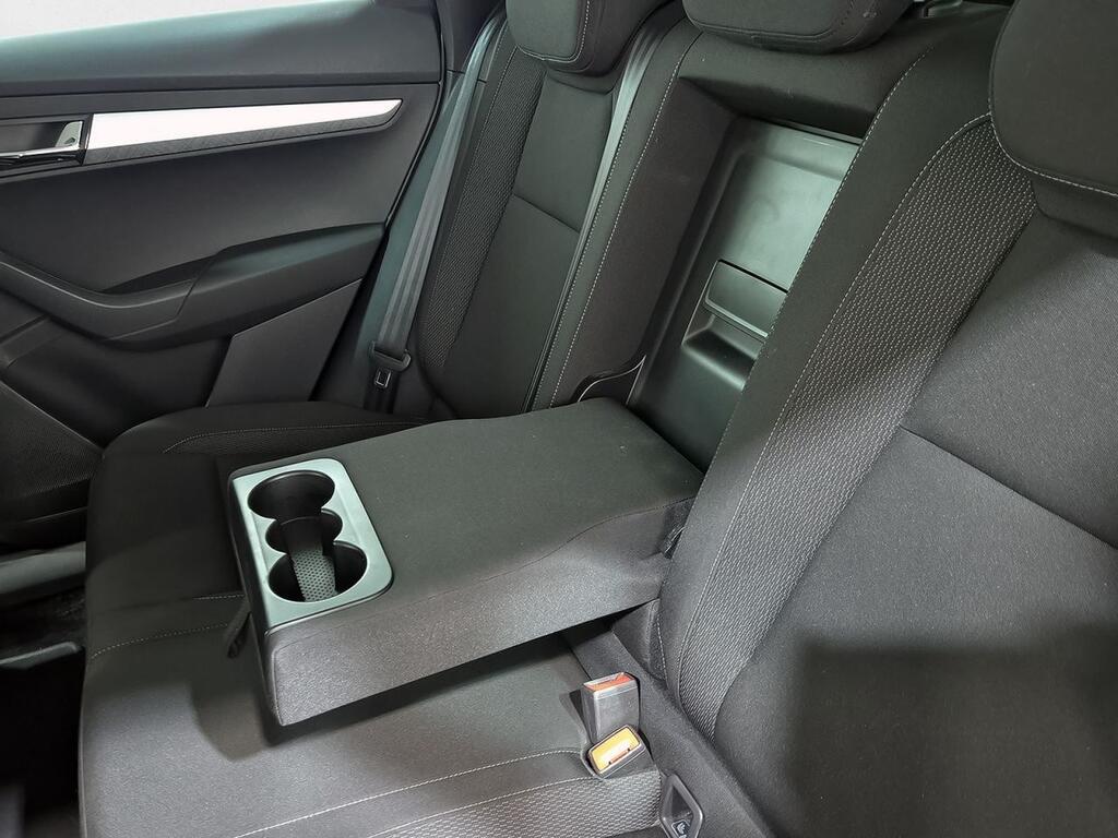 Skoda Karoq 1.5 TSI 110kW (150CV) DSG ACT Selection 34