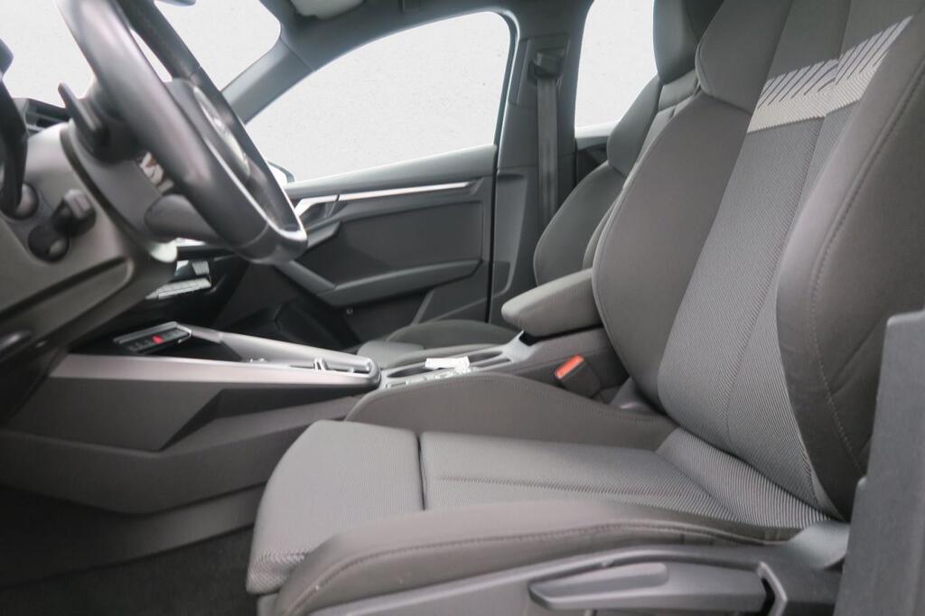 Audi A3 Sportback Genuine 35 TDI 110kW S tronic Segunda mano