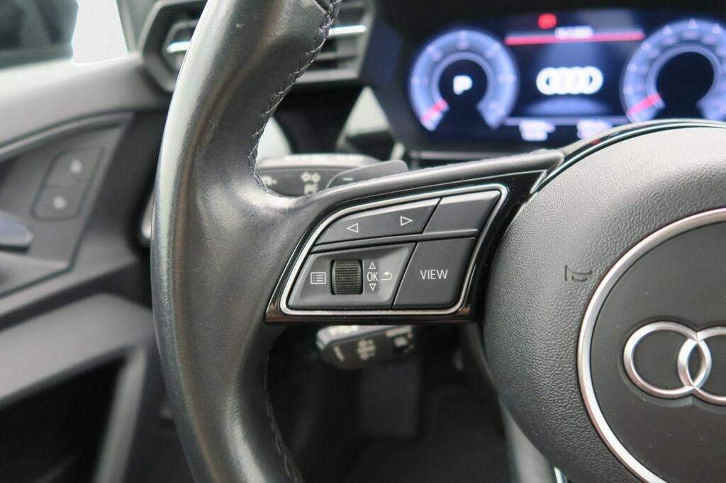 Audi A3 Sportback Genuine 35 TDI 110kW S tronic Segunda mano
