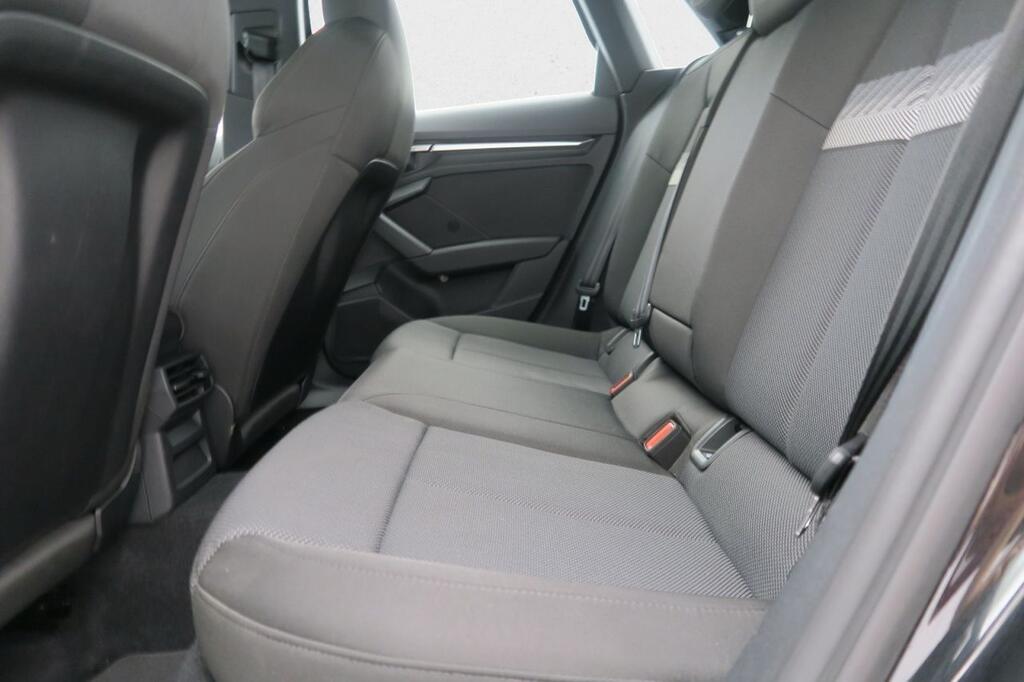 Audi A3 Sportback Genuine 35 TDI 110kW S tronic Segunda mano