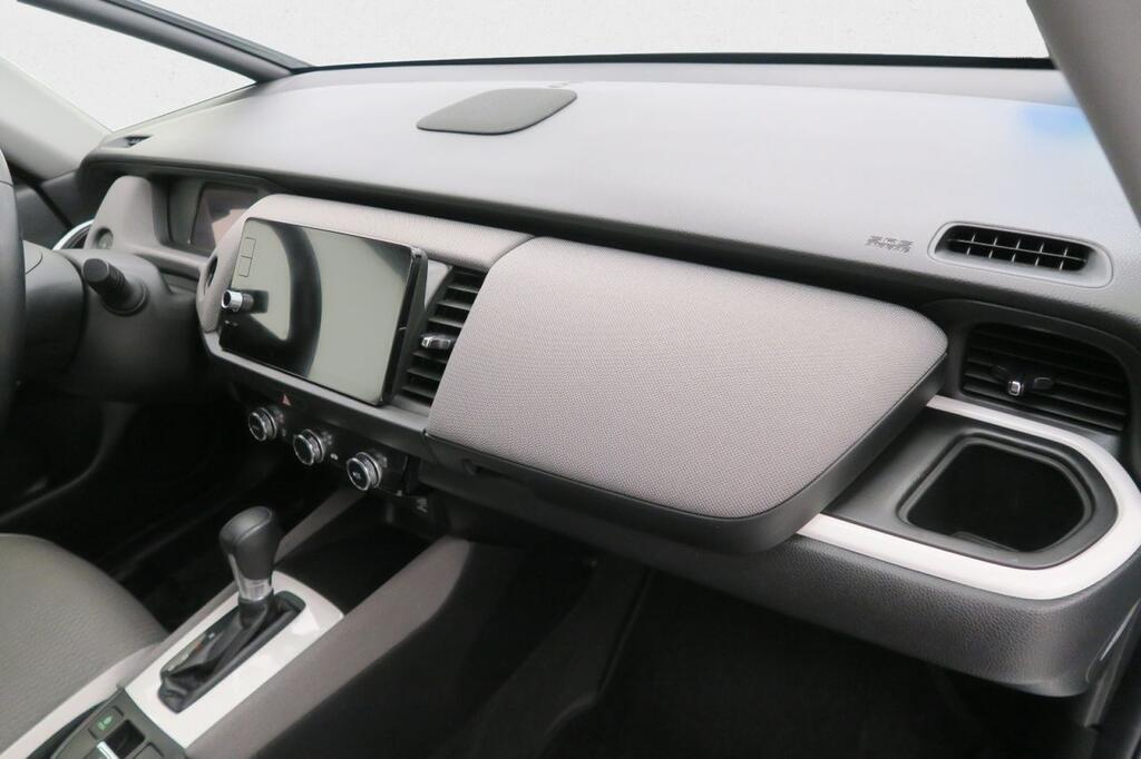 Honda Jazz 1.5 i-MMD CROSSTAR 7