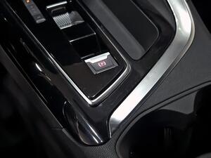 Peugeot 3008 1.2 PureTech 96KW S&S GT EAT8 28