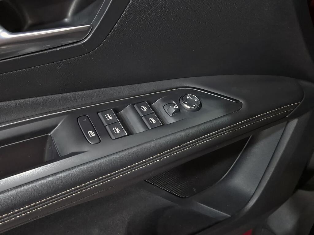 Peugeot 3008 1.2 PureTech 96KW S&S GT EAT8 Segunda mano