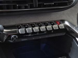 Peugeot 3008 1.2 PureTech 96KW S&S GT EAT8 25