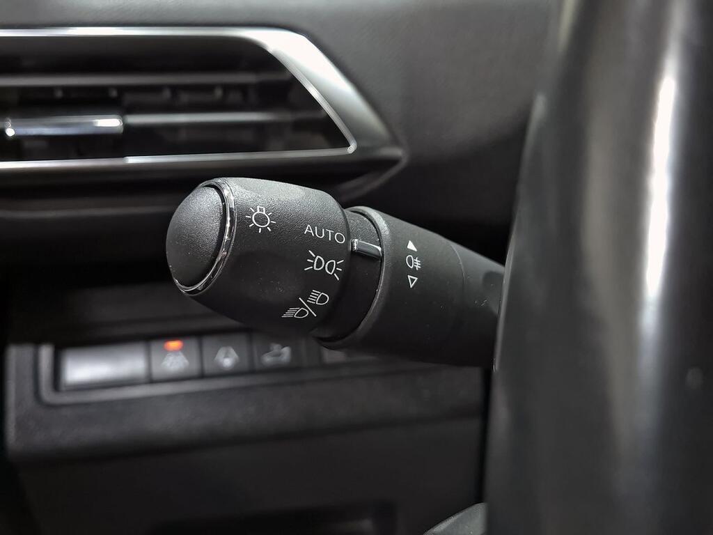 Peugeot 3008 1.2 PureTech 96KW S&S GT EAT8 Segunda mano