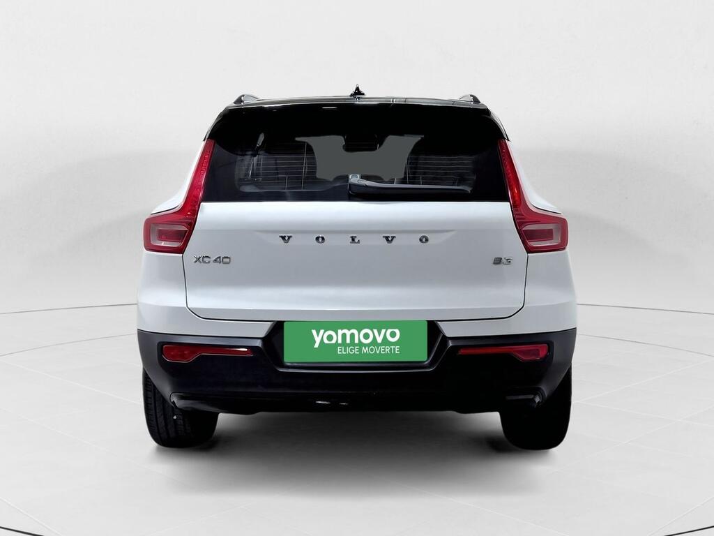 Volvo XC40 2.0 B3 G R-Design Auto 5
