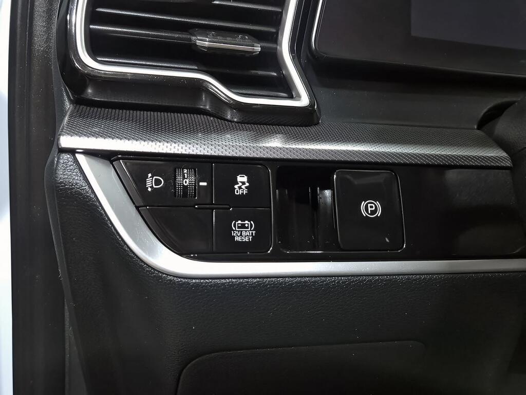 Kia Sportage 1.6 T-GDi HEV 171kW (230CV) Drive 4x2 Segunda mano