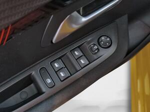 Peugeot 208 Eléctrico Active Pack 11