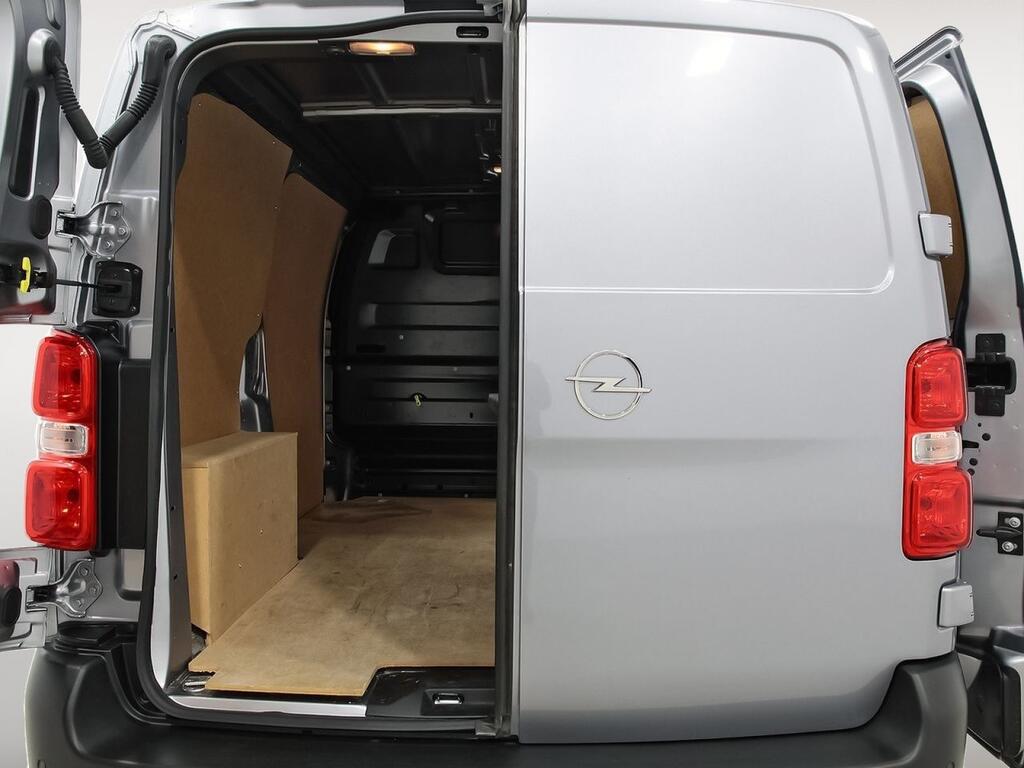 Opel Vivaro FG 1.5 BLUEHDI 120 4P 36