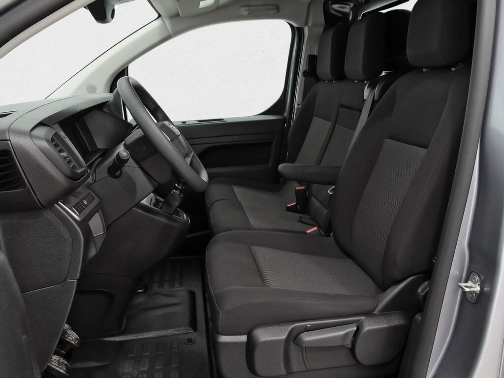 Opel Vivaro FG 1.5 BLUEHDI 120 4P 9
