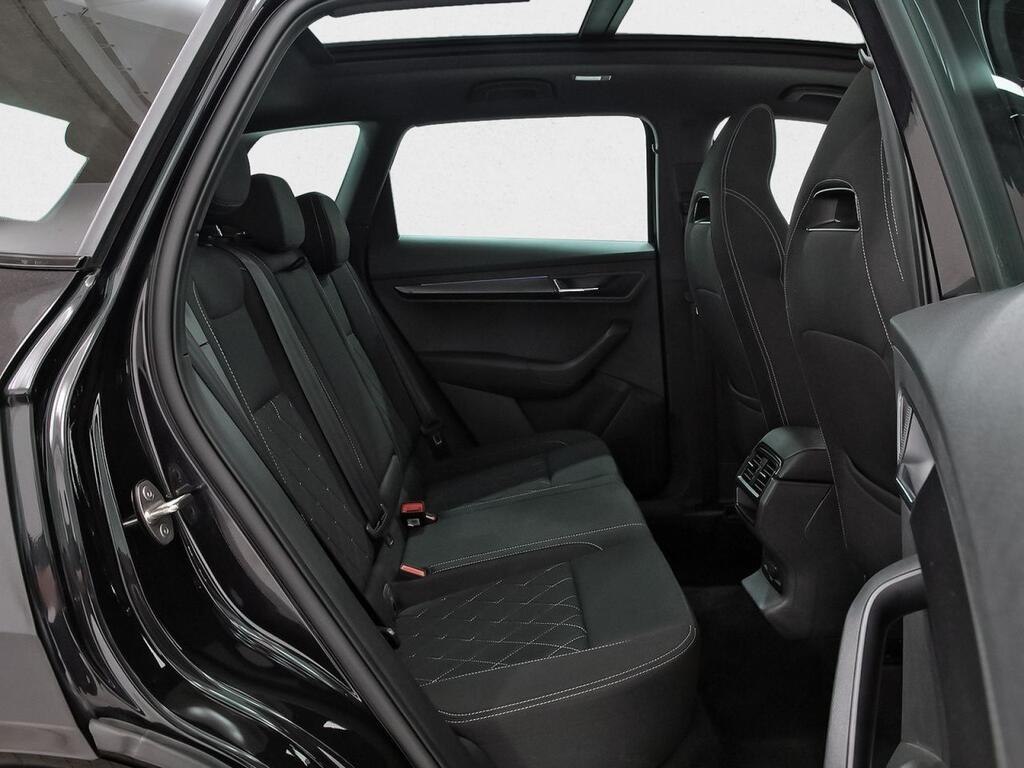 Skoda Karoq 1.5 TSI 110kW (150CV) DSG ACT Sportline 6