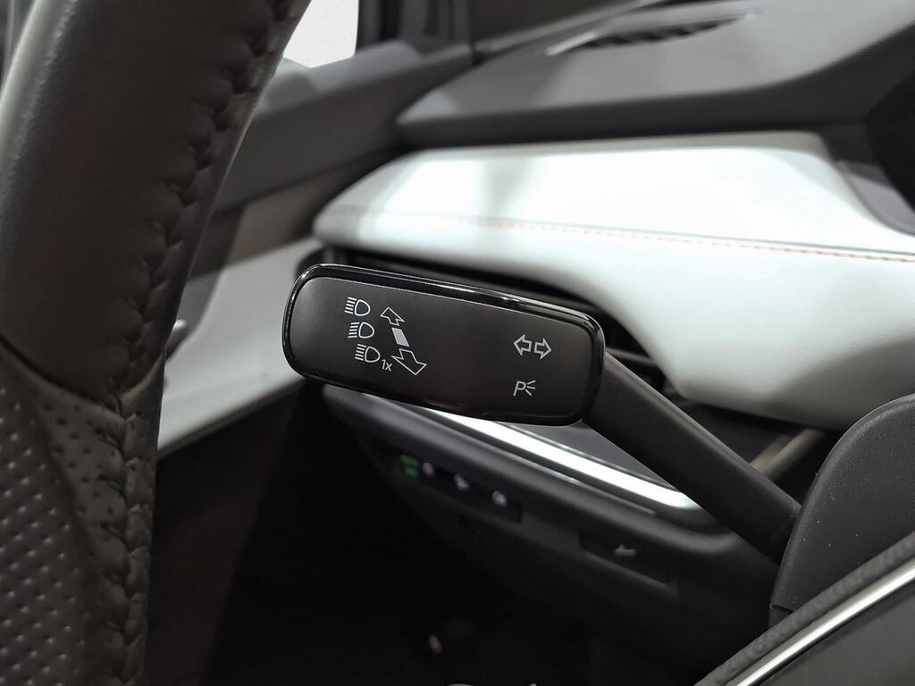Skoda Elroq 210 kW (CV) 82 kWh (77 kwh neta) Segunda mano