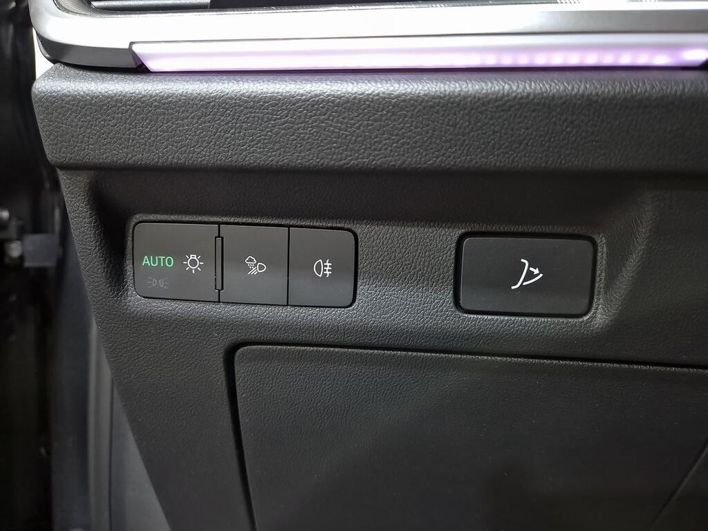 Skoda Elroq 210 kW (CV) 82 kWh (77 kwh neta) Segunda mano