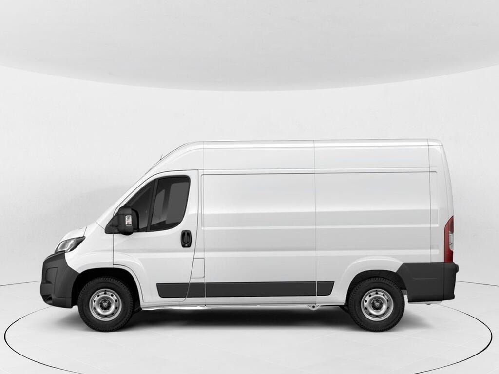 Peugeot Boxer Furgoneta 2.2 BHDI 88KW L2H2 3.3T 120 4P