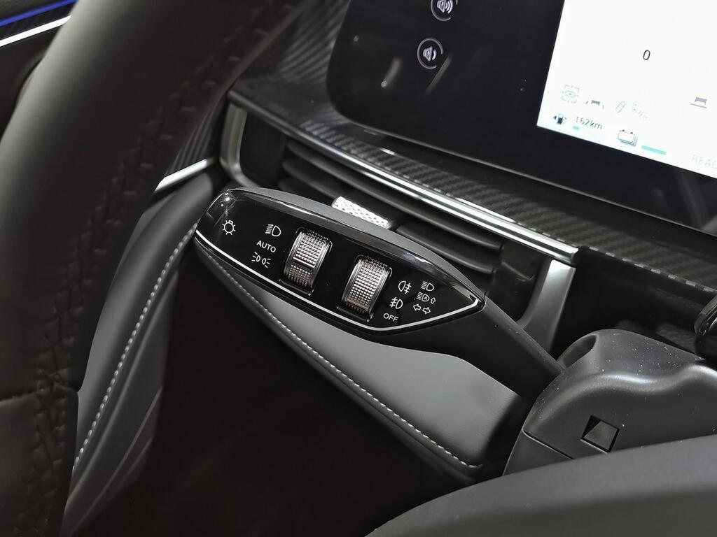 Ebro S700 1.5 TGDI HEV Luxury 165kW (224CV) 1DHT 14