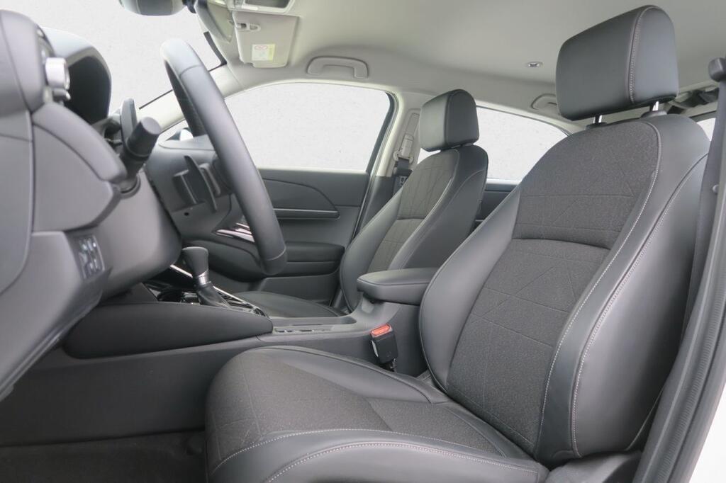 Honda HR-V HYBRID 2024 1.5I-MMD ADVANCE 19