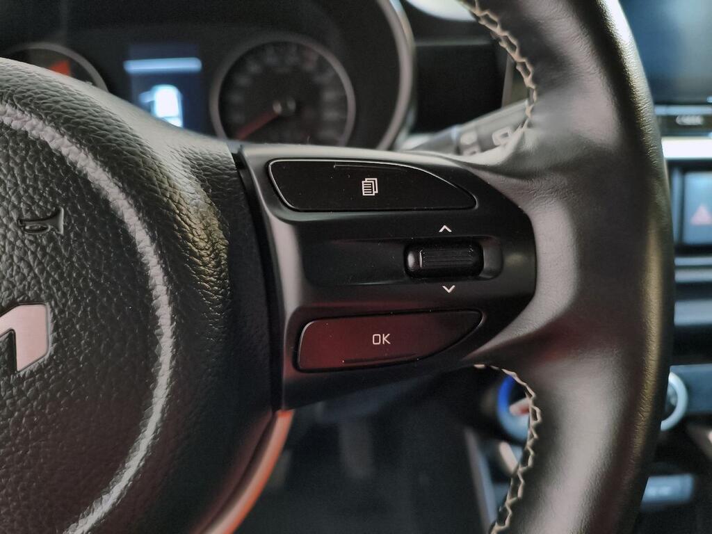 Kia Picanto 1.0 DPi 49kW (67CV) AMT GT Line 15