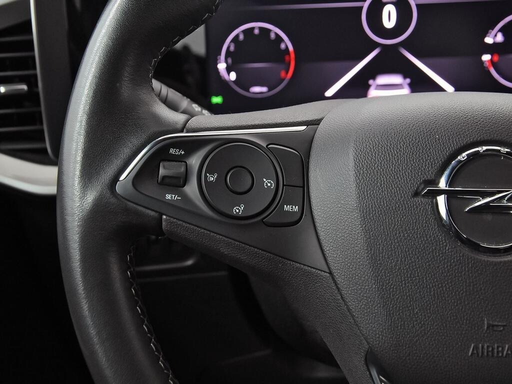 Opel Mokka 1.2 T 100kW (136 CV) Black Edition 18