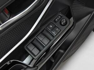 Toyota C-HR 2.0 180H GR Sport 12