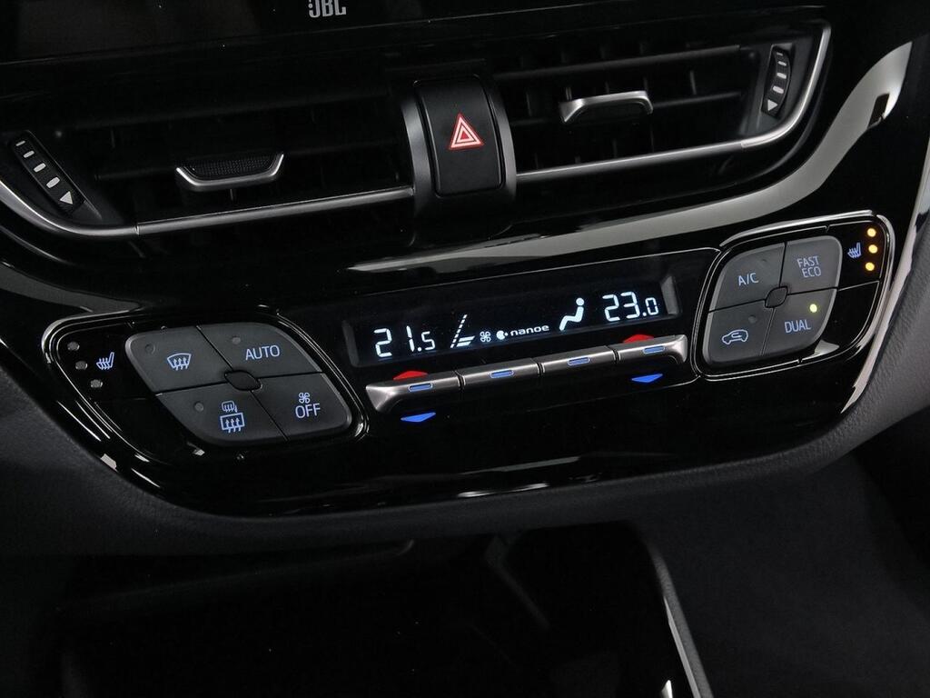 Toyota C-HR 2.0 180H GR Sport 32