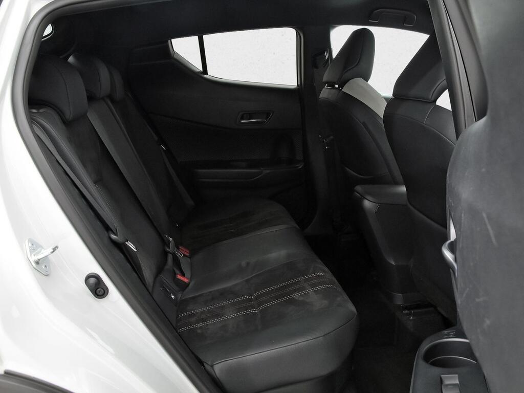 Toyota C-HR 2.0 180H GR Sport 8
