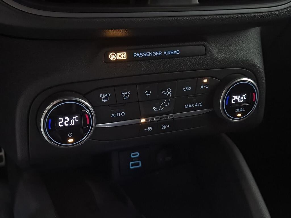 Ford Focus 1.0 Ecoboost MHEV 92kW ST-Line 25