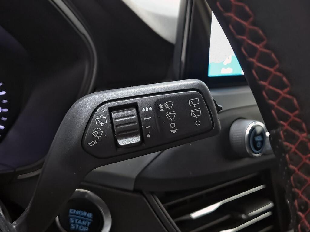 Ford Focus 1.0 Ecoboost MHEV 92kW ST-Line 15