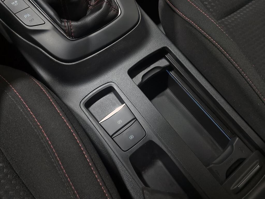 Ford Focus 1.0 Ecoboost MHEV 92kW ST-Line 29
