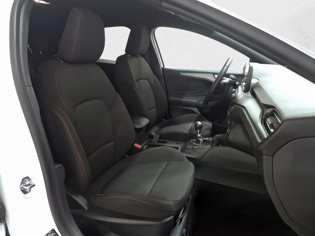 Ford Focus 1.0 Ecoboost MHEV 92kW ST-Line 7