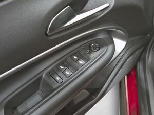 Jeep Avenger 1.2 G 74kW (100CV) Altitude 12