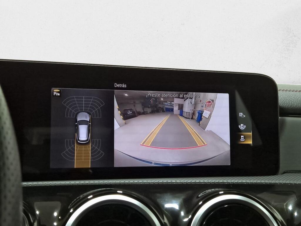 Mercedes CLA CLA 200 23