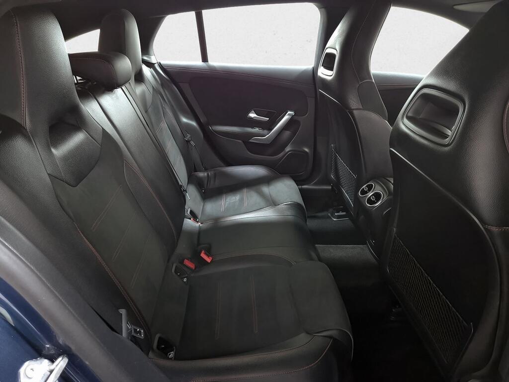 Mercedes CLA CLA 200 8
