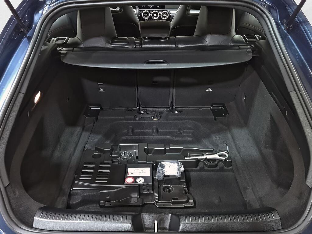 Mercedes CLA CLA 200 34