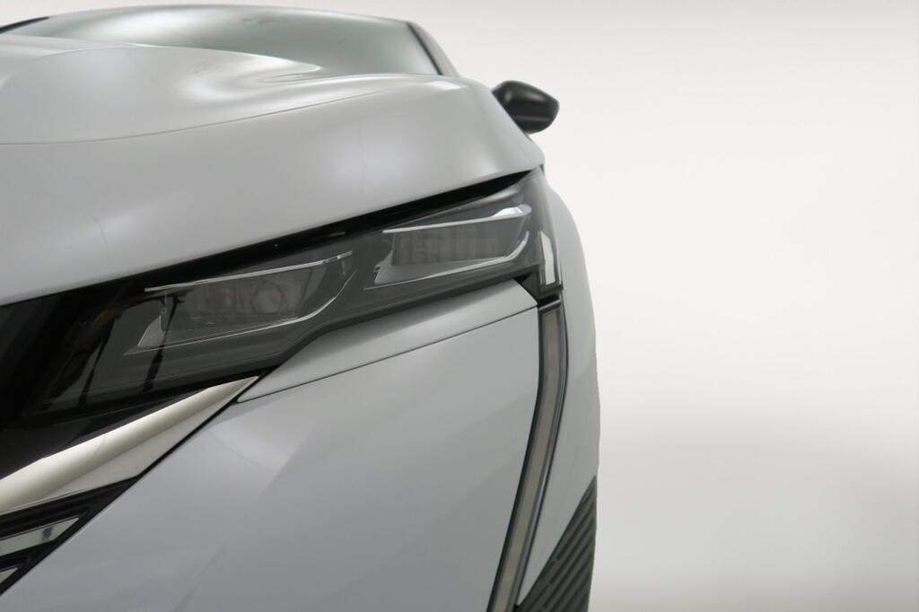 Peugeot 308 5P First Edition Eléctrico 115kW (156CV) Segunda mano