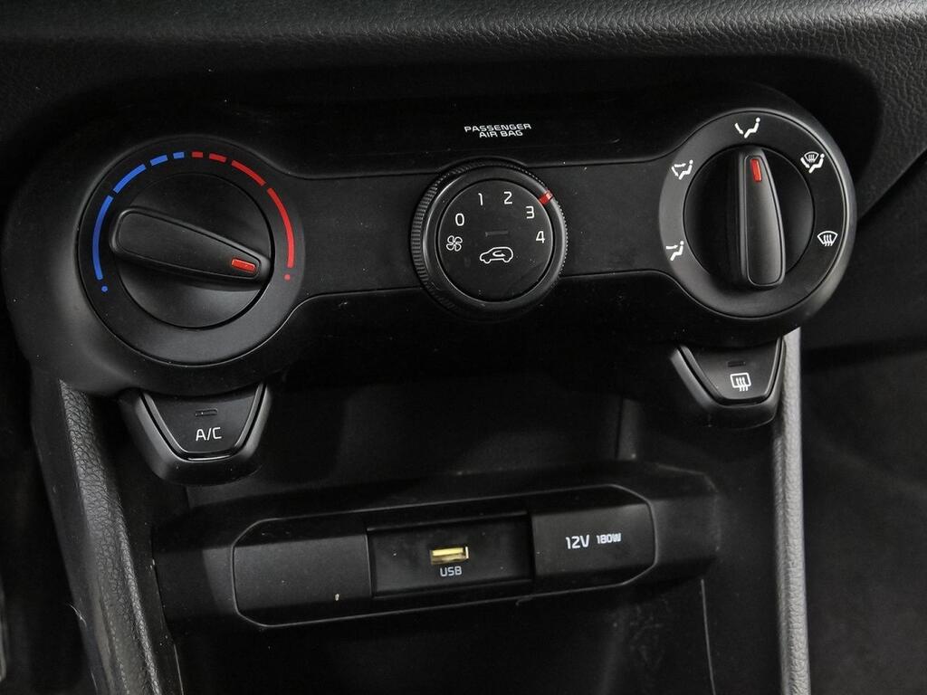 Kia Picanto 1.0 DPi 49kW (67CV) Concept 22
