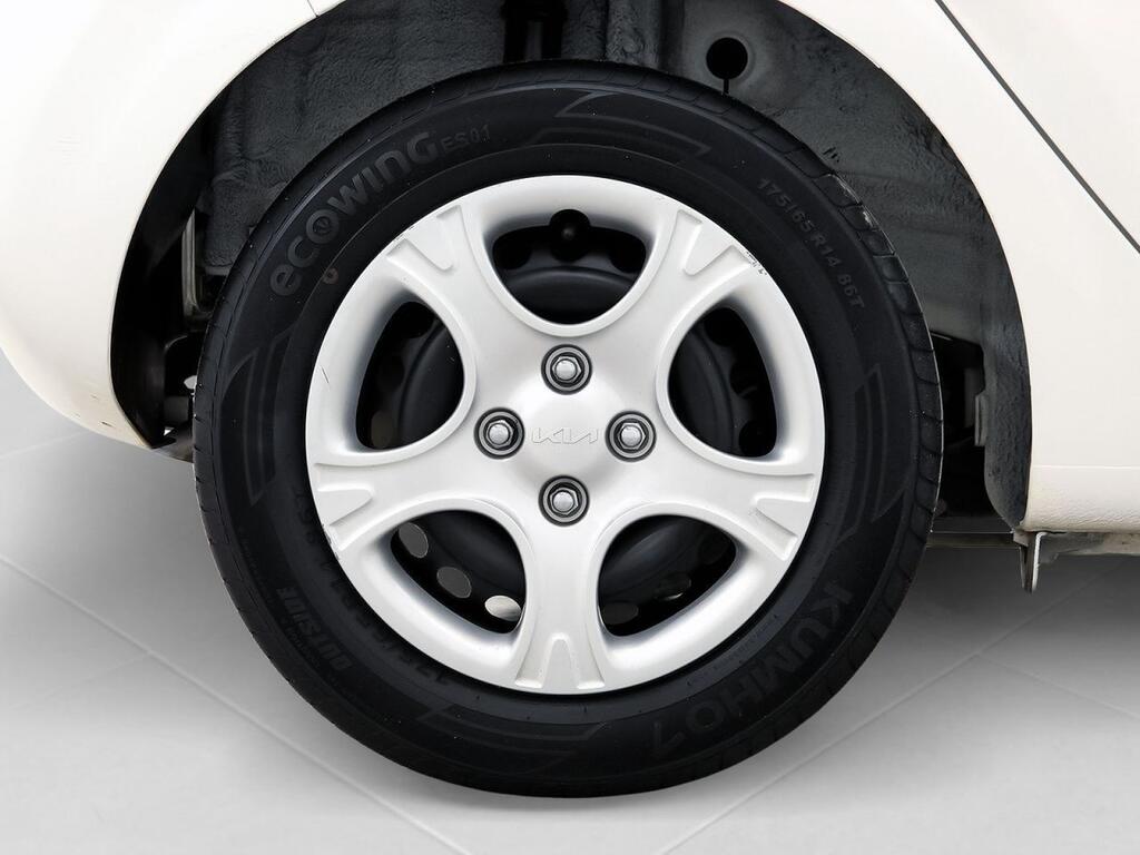 Kia Picanto 1.0 DPi 49kW (67CV) Concept 10