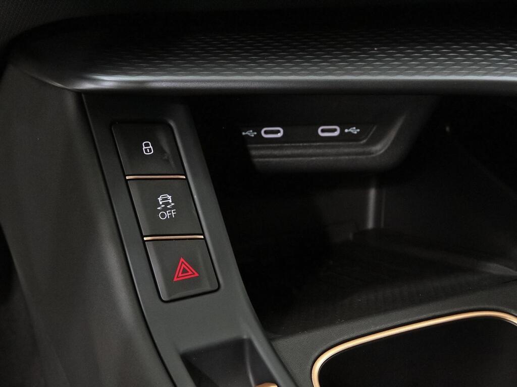 CUPRA Terramar 1.5 eTSI 110kW (150 CV) DSG Segunda mano