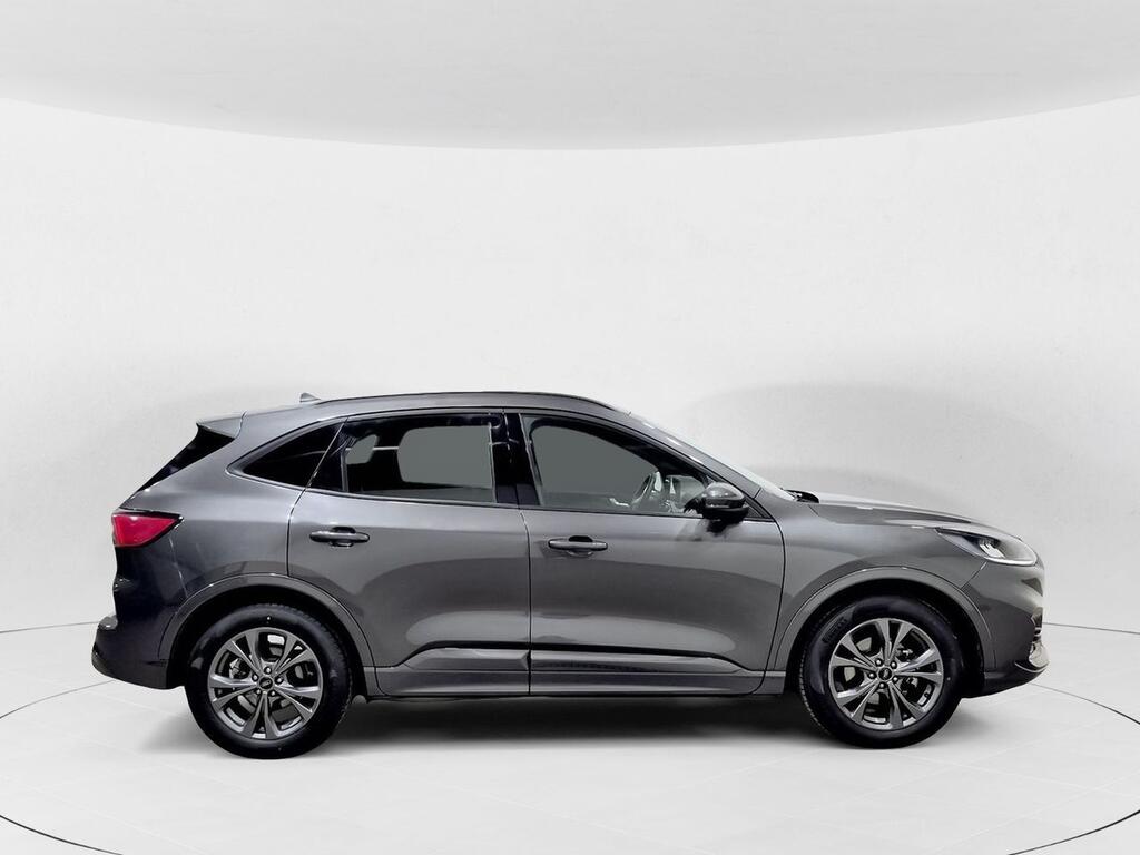 Ford Kuga ST-Line 2.5 Duratec FHEV 140kW Auto 3