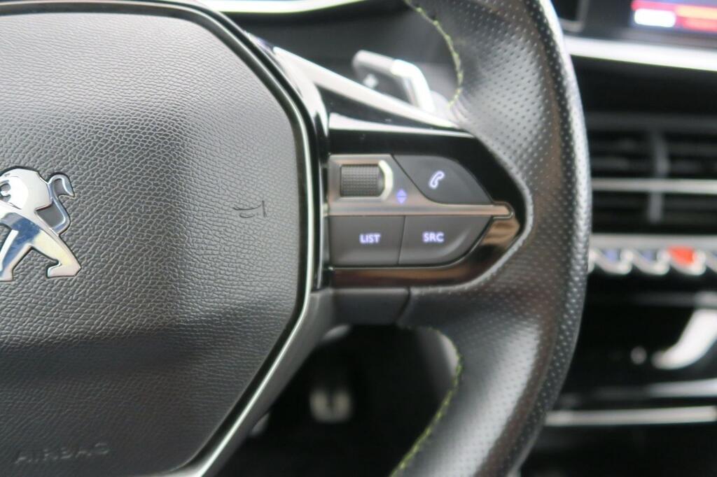 Peugeot 208 PureTech 96kW (130CV) EAT8 GT Line 10