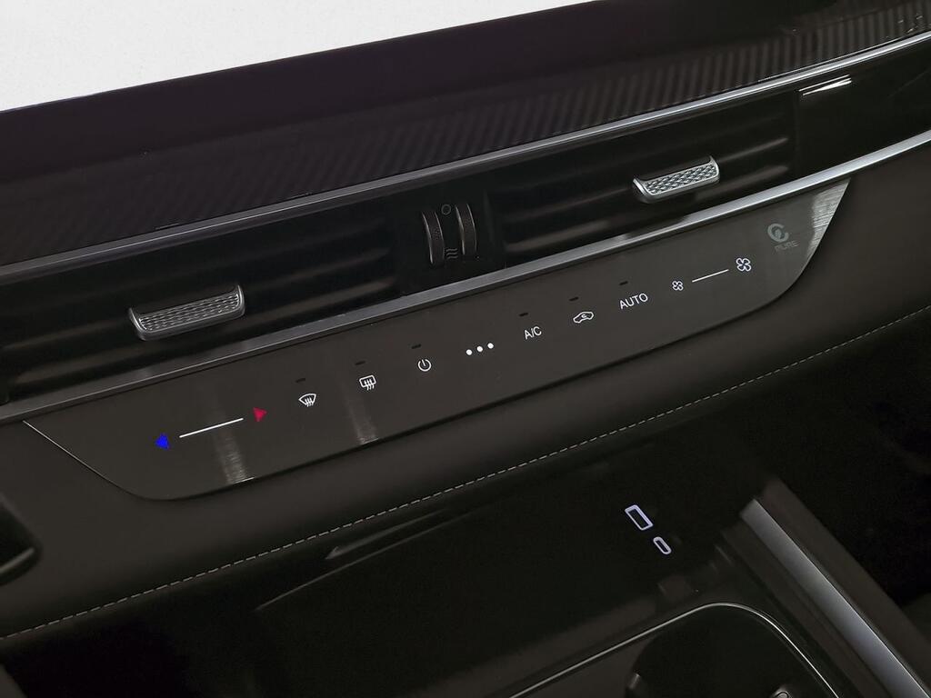 Ebro S700 1.5 TGDI PHEV Luxury E-CVT Segunda mano