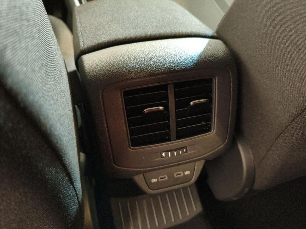 Volkswagen T-Roc Dark 2.0 TDI 110kW (150CV) DSG Segunda mano