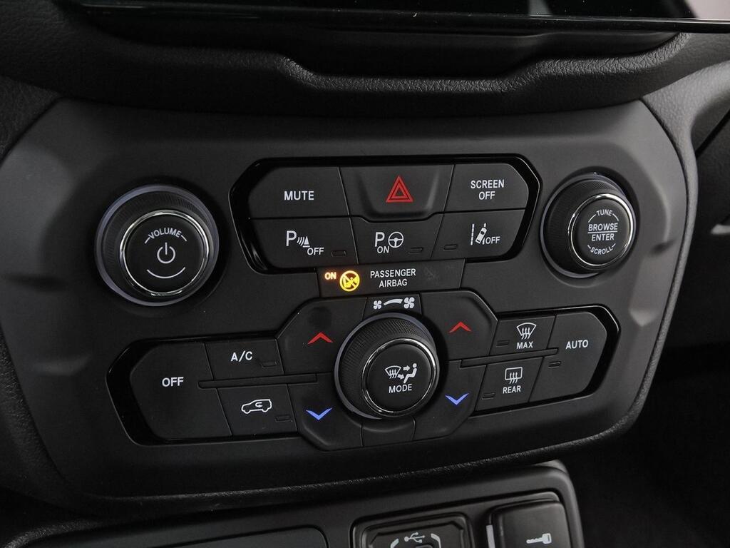 Jeep Renegade 4xe Overland 1.3 PHEV 240hp AT EAWD 35