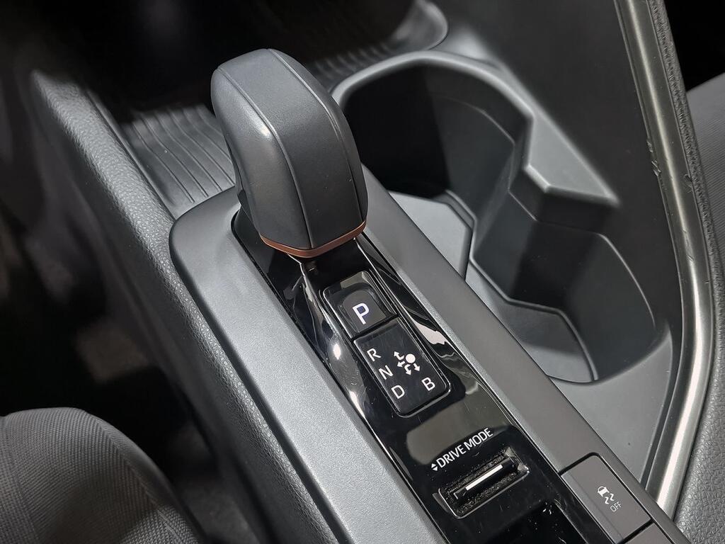 Toyota C-HR 1.8 140H Advance Segunda mano