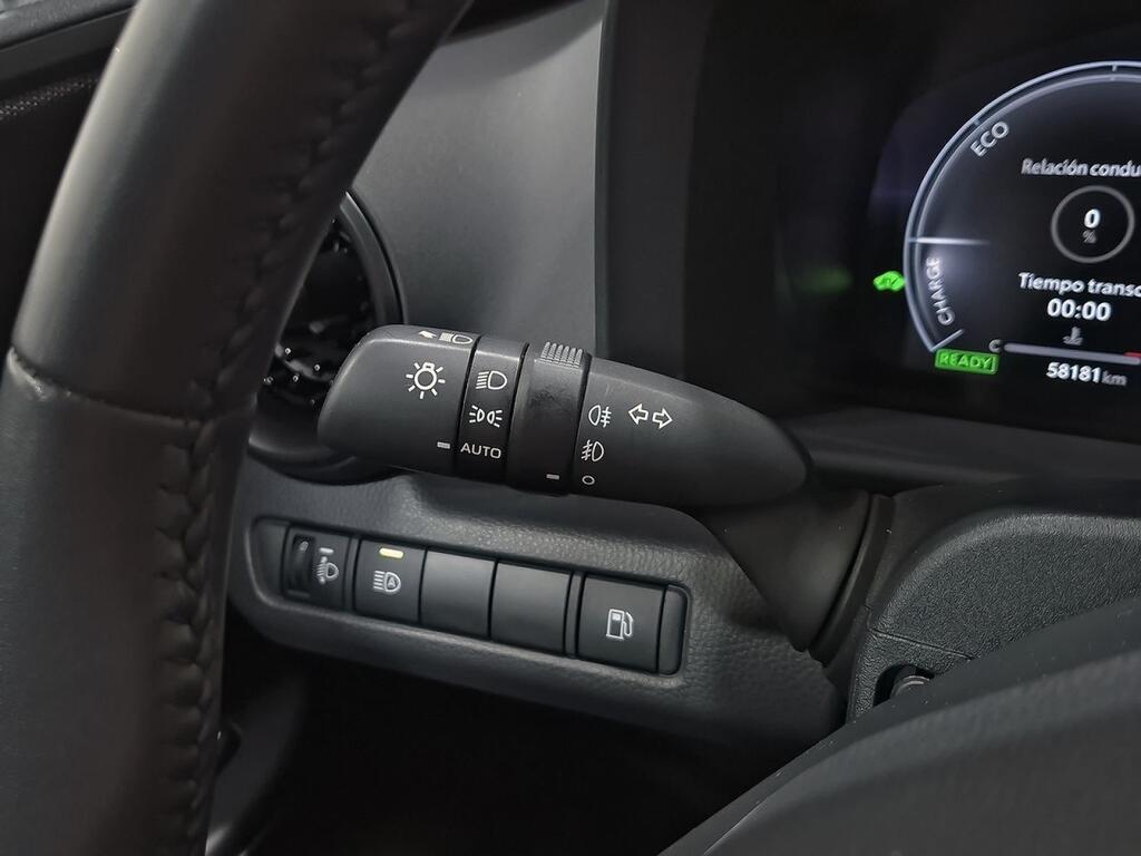 Toyota C-HR 1.8 140H Advance Segunda mano