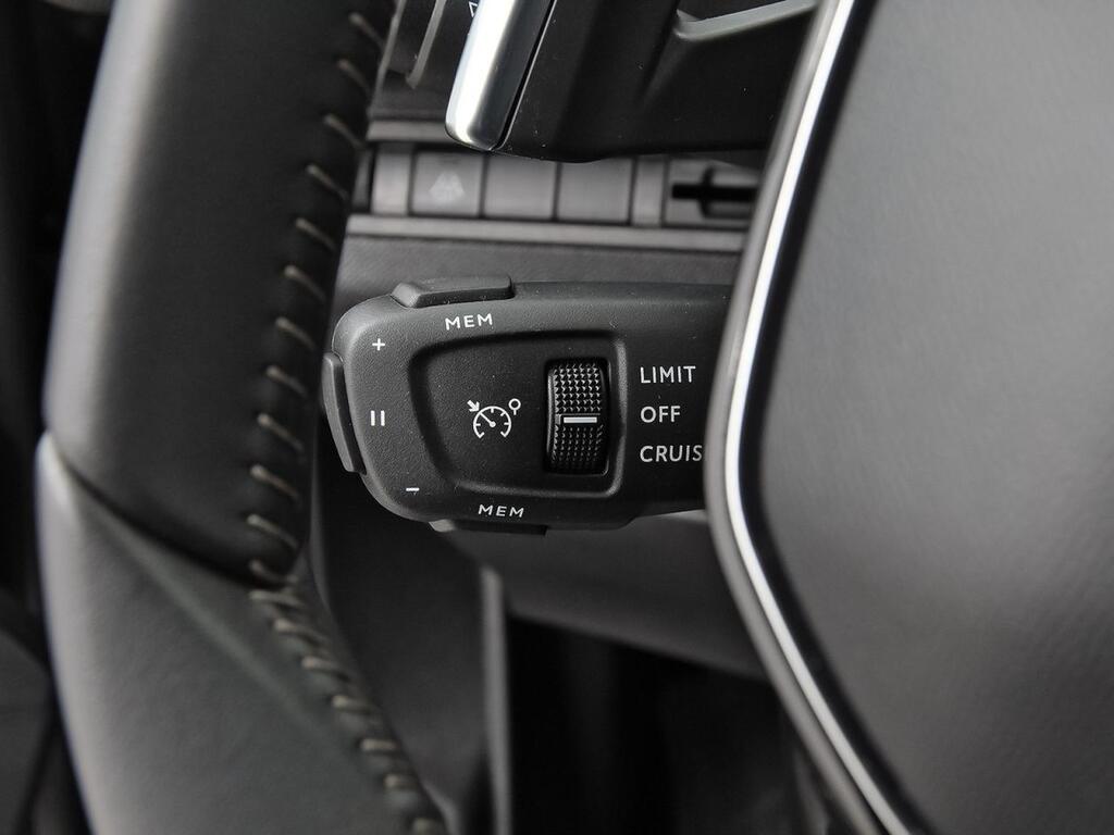 Peugeot 5008 1.2 PureTech 96KW S&S Allure Pack EAT8 17