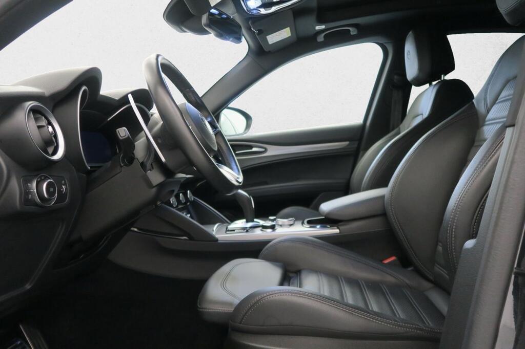 Alfa Romeo Stelvio 2.2 Diésel 154kW (210CV) Veloce Q4 17