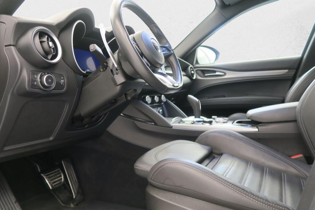 Alfa Romeo Stelvio 2.2 Diésel 154kW (210CV) Veloce Q4 4