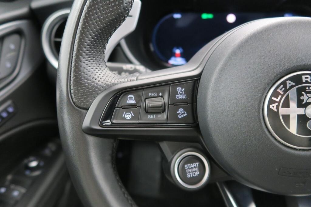 Alfa Romeo Stelvio 2.2 Diésel 154kW (210CV) Veloce Q4 9