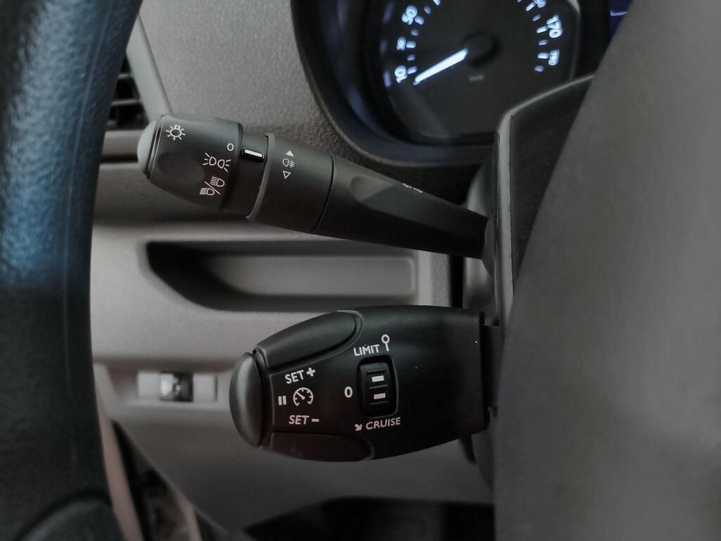 Peugeot Expert ** EXPERT FURGON 1.5 BLUEHDI 120 S&S STANDARD PRO 4P Segunda mano